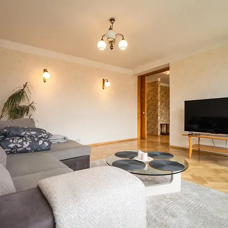 Lägenhet Street, Quite Center, 2br